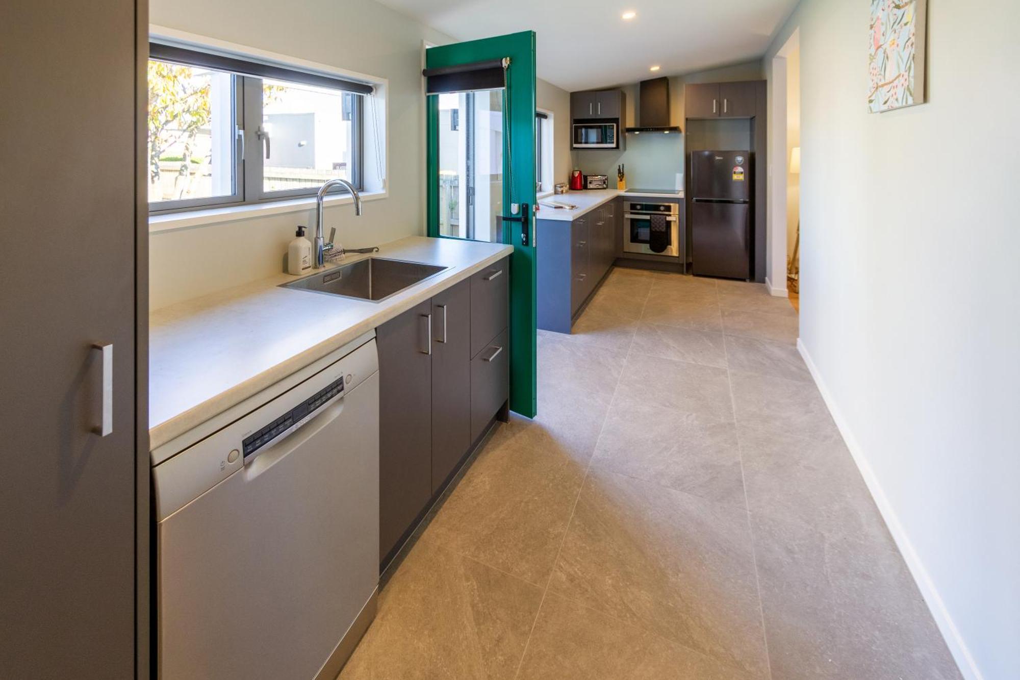 Charming 3 Bedroom Home Near Christchurch City מראה חיצוני תמונה