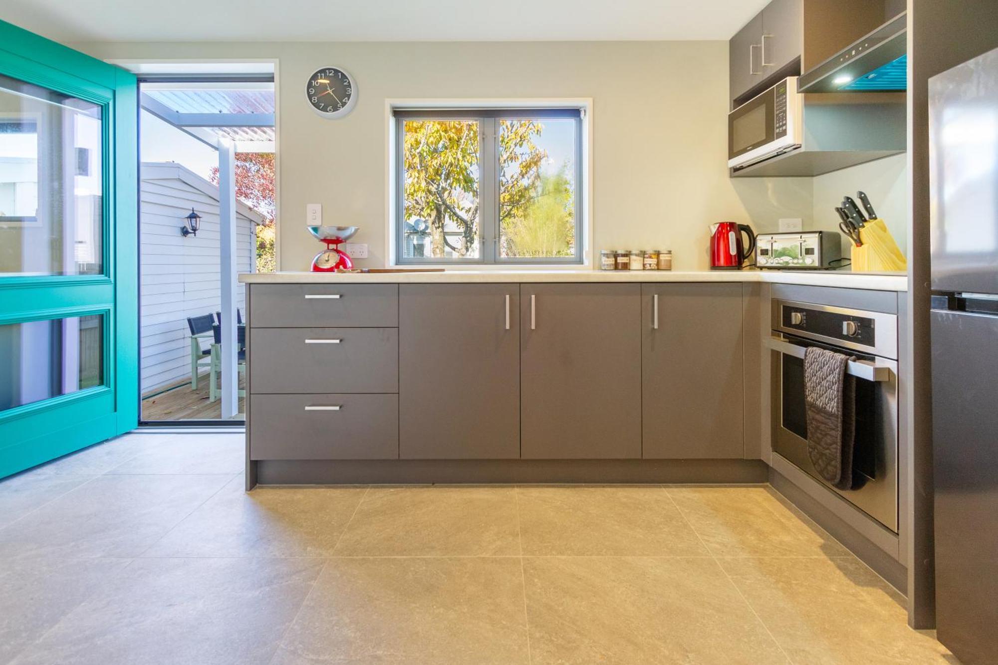 Charming 3 Bedroom Home Near Christchurch City מראה חיצוני תמונה